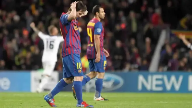 جائحة كورونا تحول 2020 إلى “سنة الحزن والسواد” في ملاعب كرة القدم عبر العالم