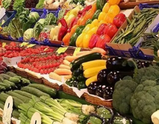 إجراءات الحكومة خلال رمضان.. خبير: ستؤدي لانخفاض أسعار بعض المواد واستقرار أخرى