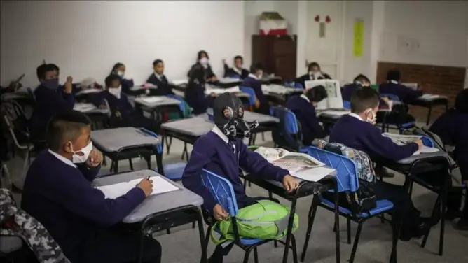 منها عودة تلاميذ الأقسام الإشهادية.. خفيفي يقترح سيناريوهات لاستئناف الدراسة