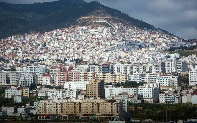 بينهم فتاة.. توقيف 4 أشخاص بتطوان سرقوا 15 مليون من وكالة لصرف العملات
