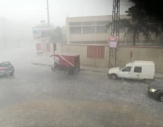 نشرة إنذارية: أمطار رعدية وبرَد ورياح من الثلاثاء إلى الخميس بعدد من المناطق