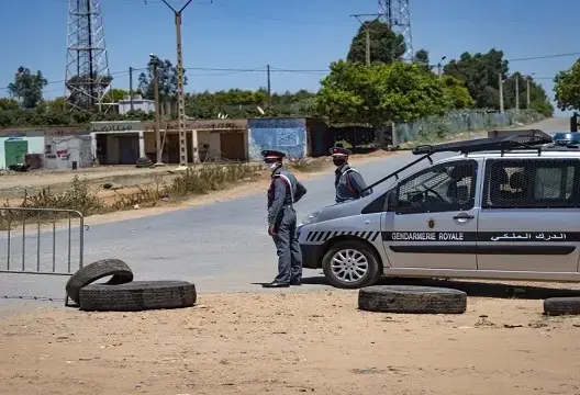 مهرب مخدرات يورط 4 دركيين بالسمارة بتهمة الابتزاز والتستر ويرسلهم لسجن مراكش