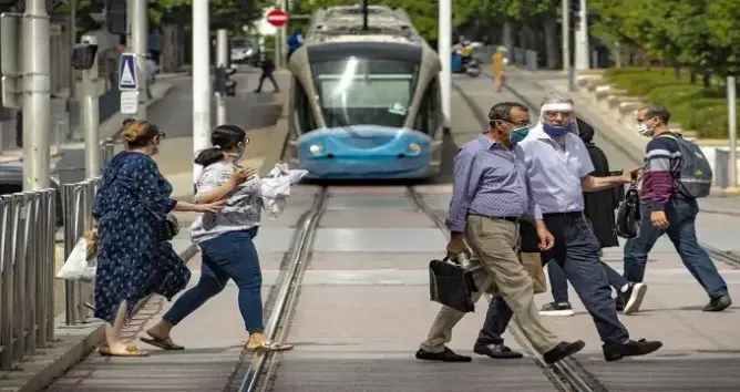 تسجيل 294 إصابة جديدة بكورونا في المغرب.. وعدد الحالات النشطة يواصل الانخفاض