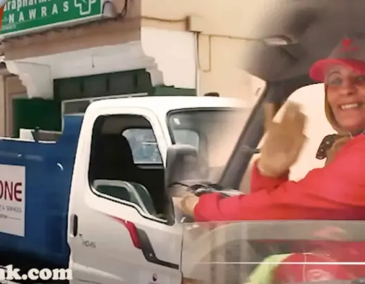 فطومة.. أول سائقة شاحنة نظافة بالمغرب تحكي تفاصيل قصتها (فيديو)
