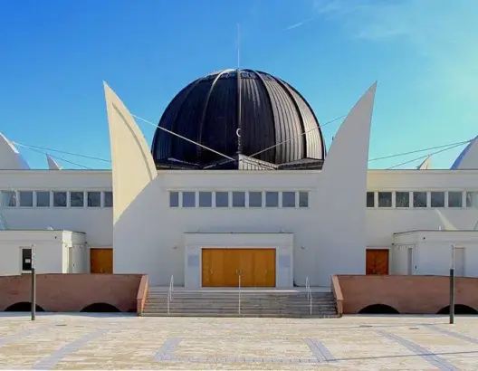 ستراسبورغ.. الجالية الإسلامية ونشاط الحركة الجمعوية والمؤسسات المسجدية في ظل حرب الكورونا