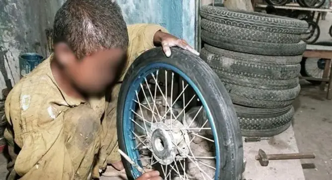 هيئة تسجل أرقاما مرتفعة عن تشغيل الأطفال وتدعو الدولة إلى تجريم الظاهرة