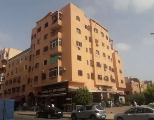 قتيل وثلاثة جرحى إثر اندلاع حريق في عمارة بمراكش (صورة)