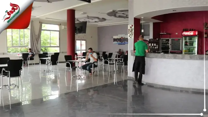 فرحة زبناء المقاهي بـ”الحاجب ” في اليوم الأول من استئناف أنشطتها (فيديو)