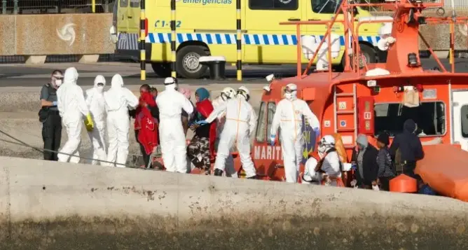 إخبارية إسبانية تقود إلى اكتشاف بؤرة وبائية بين مهاجرين أفارقة بالمغرب