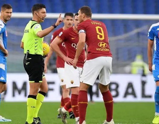 إيطاليا تلجأ للمباريات الفاصلة في حال توقف الدوري بسبب كورونا