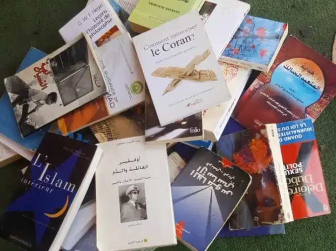بعد احتراقها.. مبادرة تعيد الحياة لمحلات الكتب المستعملة بمراكش