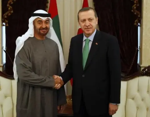 بينها حزب مغربي.. الإمارات توجه أحزابا عربية لمهاجمة تركيا و”الإخوان”