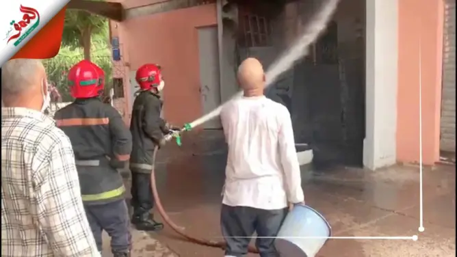 حريق مهول بمراكش يخلف خسائر مادية كبيرة بعمارة سكنية والساكنة تطالب بترحيل المسببين (فيديو)