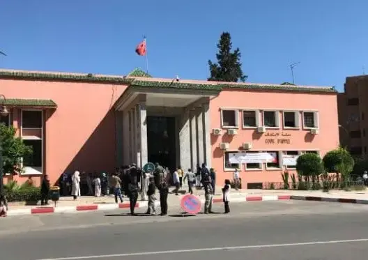 “كورونا” يتسلل إلى أجساد اثنين من رجال السلطة بولاية جهة مراكش وبرلماني ثانٍ