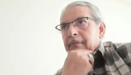 كاتب رأي