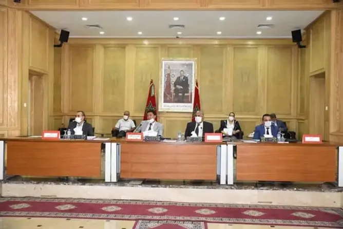مجلس الشرق يتدارس آفاق إعادة الدينامية للقطاعات المتضررة من كورونا