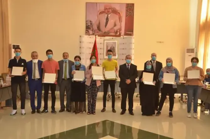 أكاديمية بني ملال تحتفي بالتلميذات والتلاميذ المتفوقين دراسيا