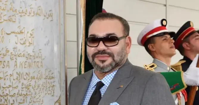 Sa Majesté le Roi Mohammed VI, que Dieu L'assiste, a présidé jeudi (20/06/19) à la plateforme industrielle intégrée "Atlantic Free Zone", dans la commune d'Amer Saflia (province de Kénitra), la cérémonie d'inauguration de l'écosystème du Groupe français "PSA" au Maroc.