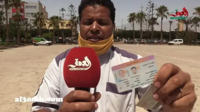 محروم من دعم كورونا يشتكي “الحُكرة”: متزوج وقالوا لي لست رب أسرة (فيديو)