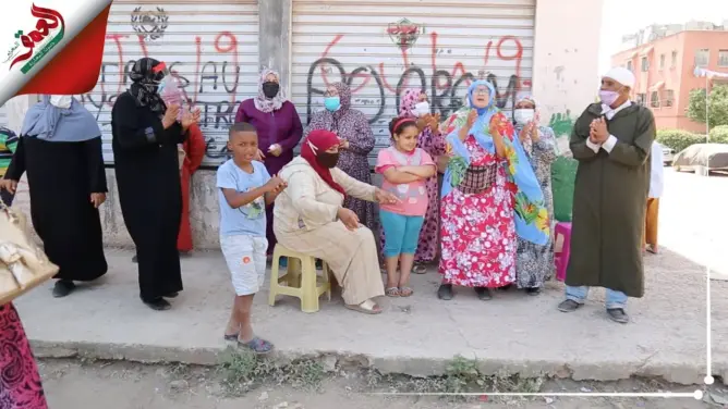 يطالبون بإصلاح ممر سكني لأزيد من 30 سنة.. ساكنة عين الشق بالبيضاء تحتج (فيديو)