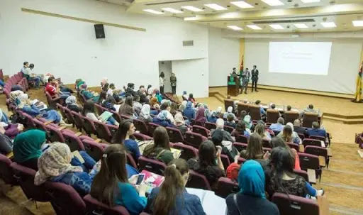 توقيف 21 أستاذا جامعيا عن العمل بسبب عدم نشرهم لأي بحث طيلة 5 سنوات