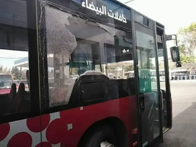 حافلات الدار البيضاء الجديدة تتعرض للتخريب وتهديدات تطال سائقيها