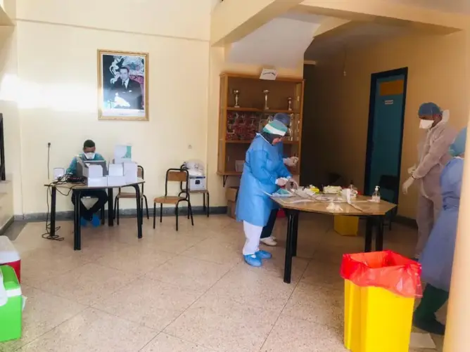 مندوبية الصحة بأزيلال تنظم حملة للكشف عن “كورونا” في صفوف الجزارين