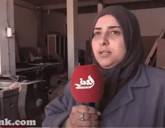 حياة.. مغربية من سوس دفعها الشغف بالنجارة إلى التخلي عن وظيفتها (فيديو)