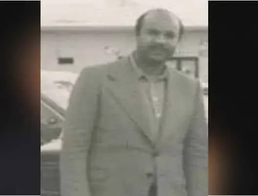 إعلامي مغربي