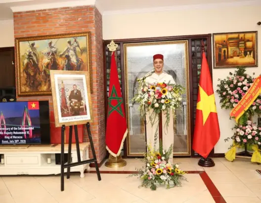 سفارة المغرب في هانوي تحتفل بعيد العرش.. ومسؤول فيتنامي: ملك المغرب حكيم