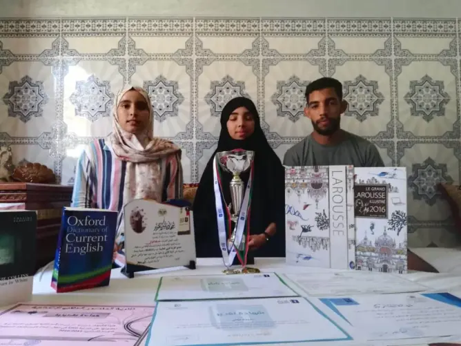 صماء وبكماء وحصلت على البكالوريا.. خديجة تكشف للعمق أسرار نجاحها