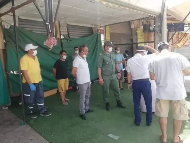 سلطات بني ملال تغلق أحياء موبوءة وتفتح أخرى تغلبت على الفيروس