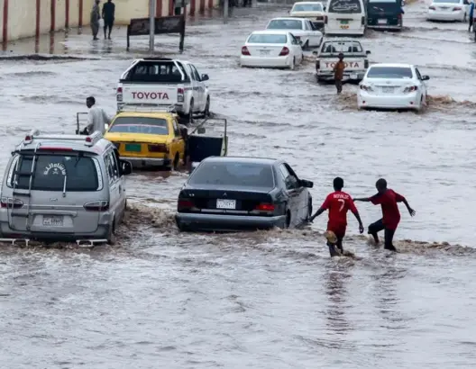 مصرع 20 شخصا وانهيار 4 آلاف منزل في فيضانات بالسودان