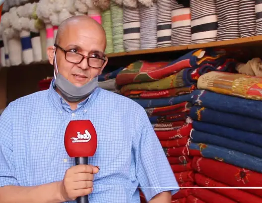 الدرازة.. مهنة أصيلة تقاوم “التقليد” من أجل البقاء بالمدينة الحمراء (فيديو)