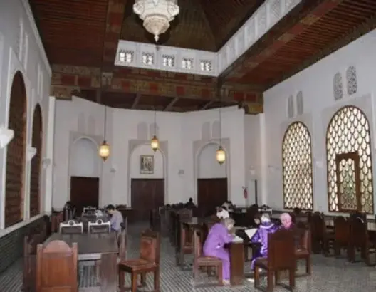 وزارة الأوقاف تحدد عدد المقاعد المخصصة لولوج "عالمية القرويين"