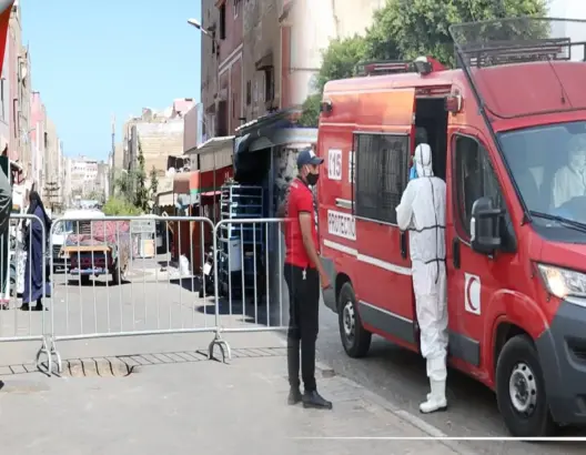 إغلاق” الأحياء البيضاوية مستمر.. السلطات تفرض مراقبة صارمة على مداخل ومخارج حي مولاي رشيد (فيديو)