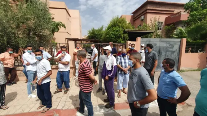 تجار شارع بمراكش يحتجون ضد قرار وصفوه بـ”التمييزي”
