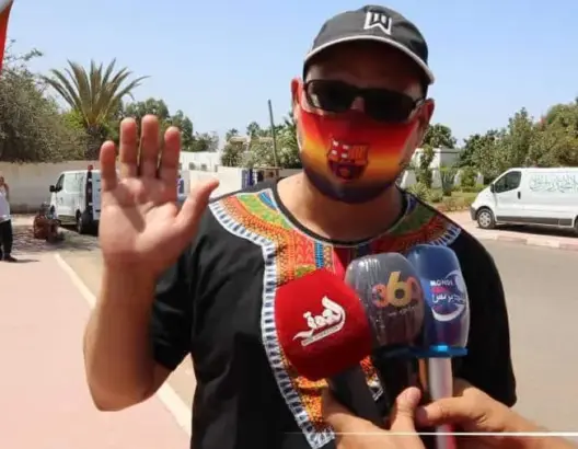 فاجعة “طابوكا”.. شاب بتكلف بإجراءات نقل جثمان زميله إلى مسقط رأسه (فيديو)