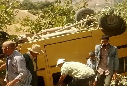 قرويون بتاونات ينجون من الموت بأعجوبة خلال عودتهم من سوق أسبوعي