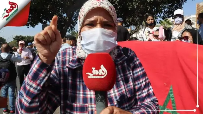 عاملة بقطاع السياحة بأكادير لأكثر من 13 عاما: حكومة العثماني شردتنا وأملنا في ملكنا (فيديو)