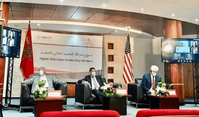 التوقيع على شراكة حول التعليم العالي