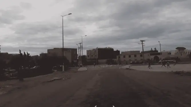 حي كلية الشريعة بأيت ملول..ساحات بدون كراسي تثير استياء الطلبة والساكنة