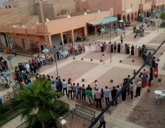 بعد أسبوعين من اعتصام الأمهات.. مسيرة ليلية ببني تجيت بفكيك تطالب بإطلاق سراح المعتقلين (صور)