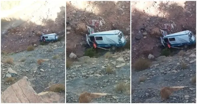 انقلاب سيارة للنقل المزدوج بتنغير
