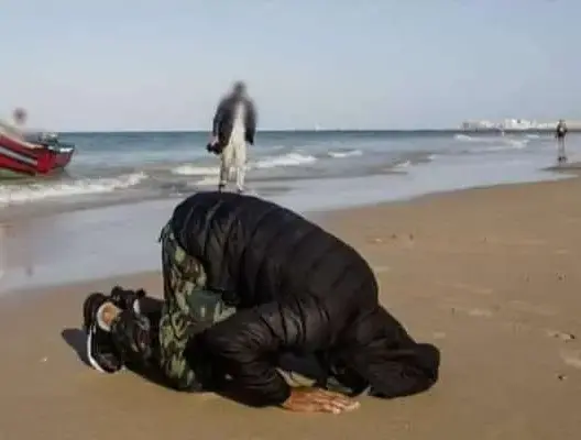 سجدة شكر مهاجرين