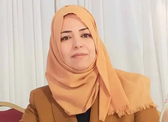 عائشة إبراهيم