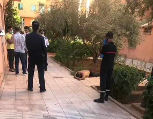 مصرع أربعيني سقط من الطابق الثالث