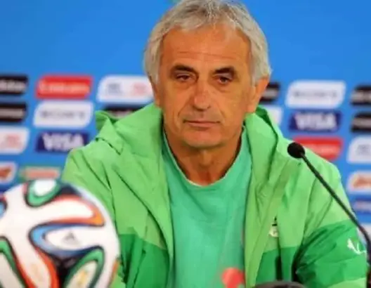 مدرب المنتخب الوطني