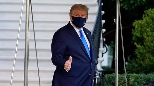الرئيس الأمريكي مصاب بكورونا