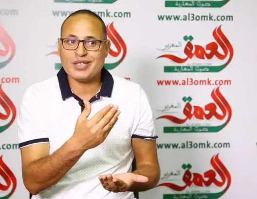 أحمد بوز، أستاد القانون الدستوري والعلوم السياسية بجامعة محمد الخامس